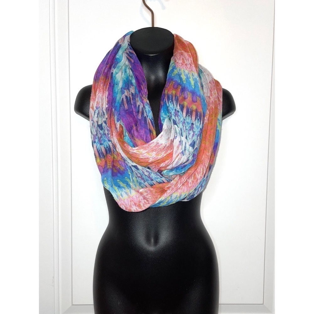 Infinity scarf
